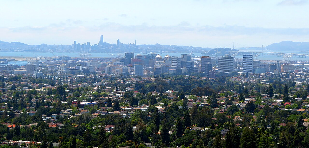 Oakland, California skyline